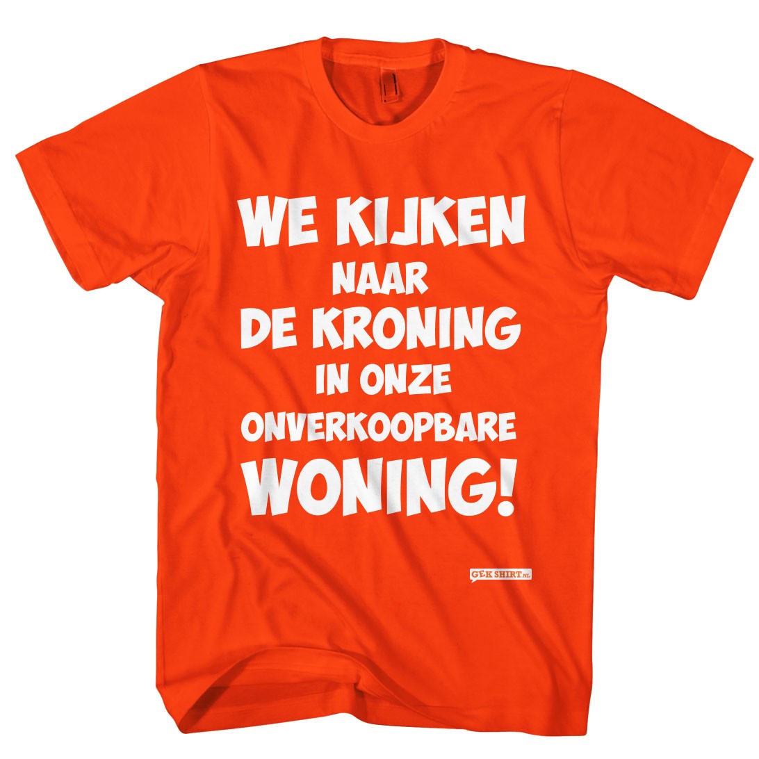 We kijken de kroning in onze onverkoopbare woning